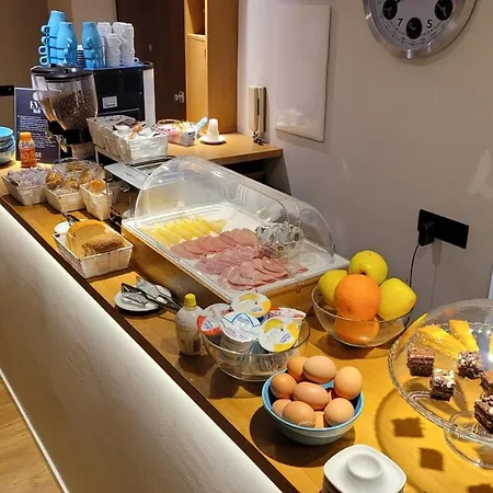 Eva Luxury Pensión 4*
