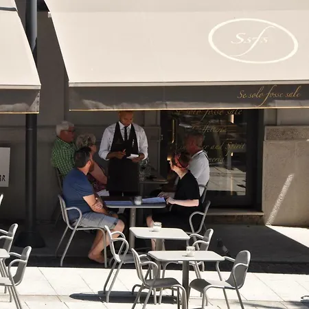 Pensión Eva Luxury 4*